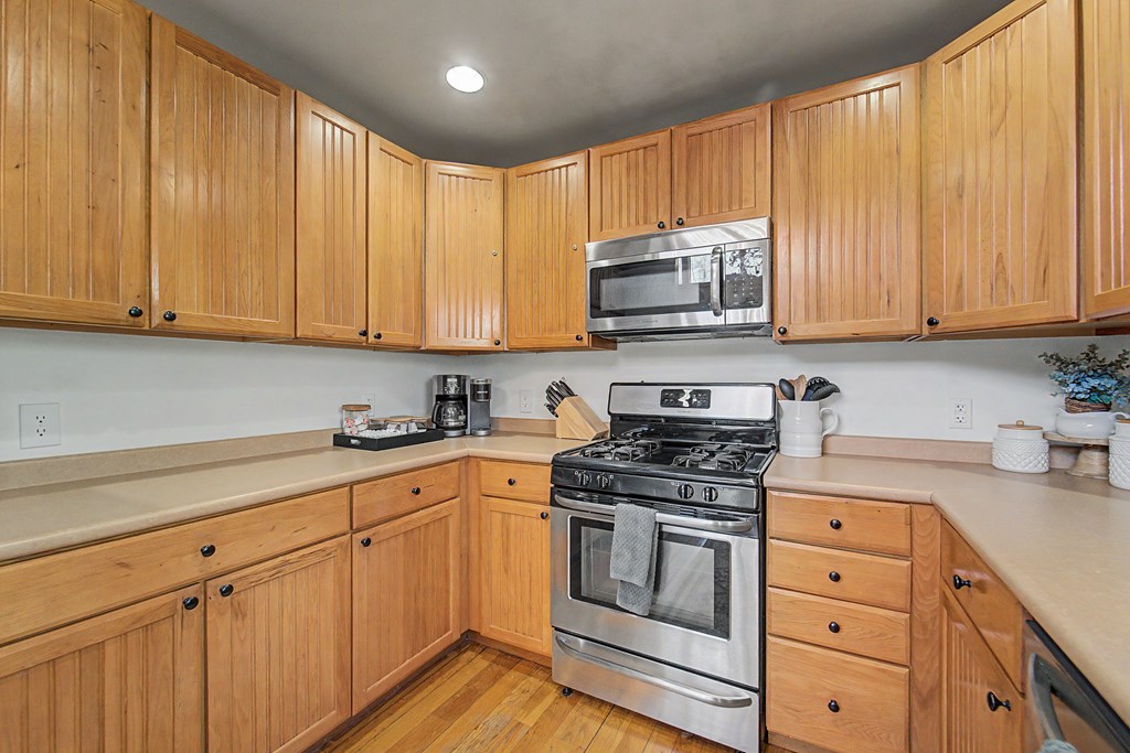576 Grizzly Ridge
