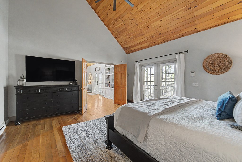 576 Grizzly Ridge