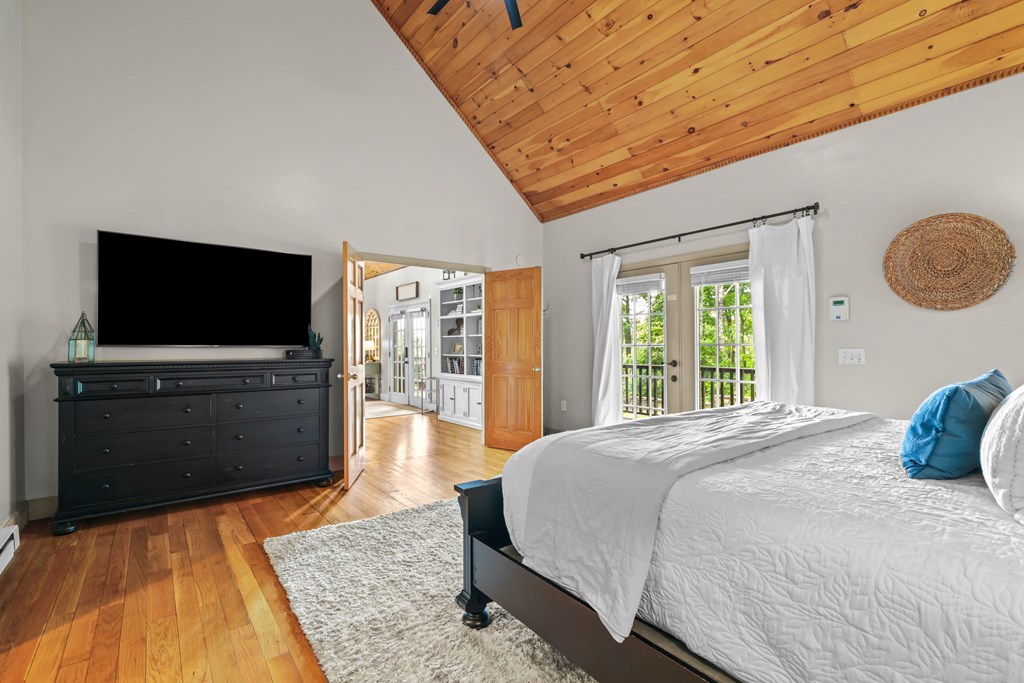 576 Grizzly Ridge