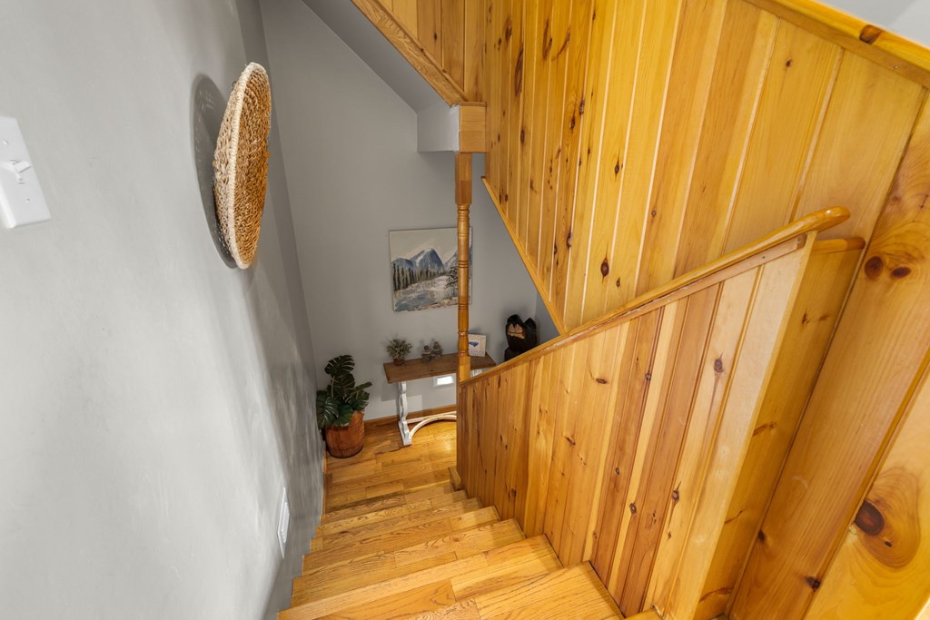 576 Grizzly Ridge