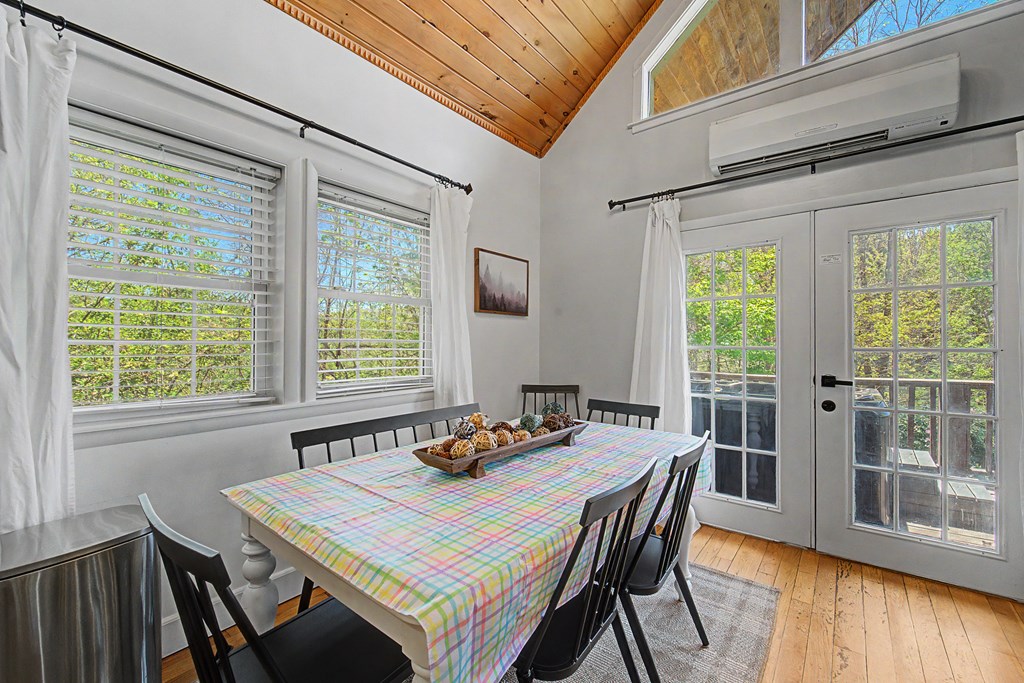 576 Grizzly Ridge
