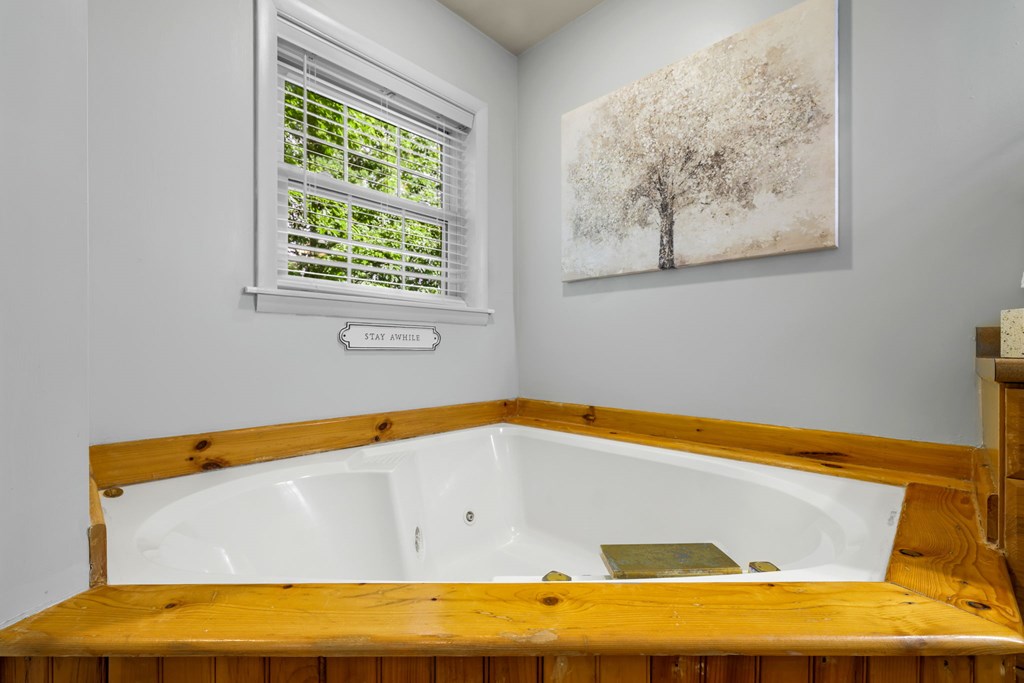 576 Grizzly Ridge