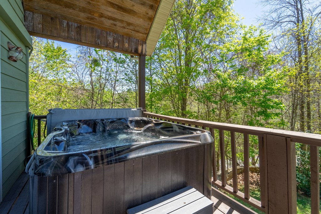 576 Grizzly Ridge