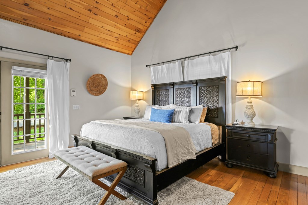576 Grizzly Ridge