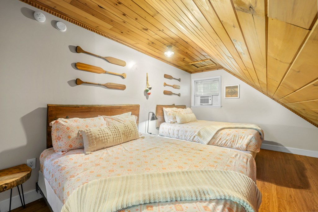 576 Grizzly Ridge