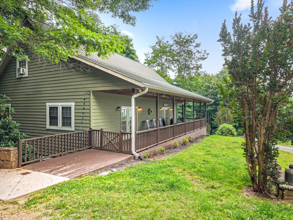 576 Grizzly Ridge
