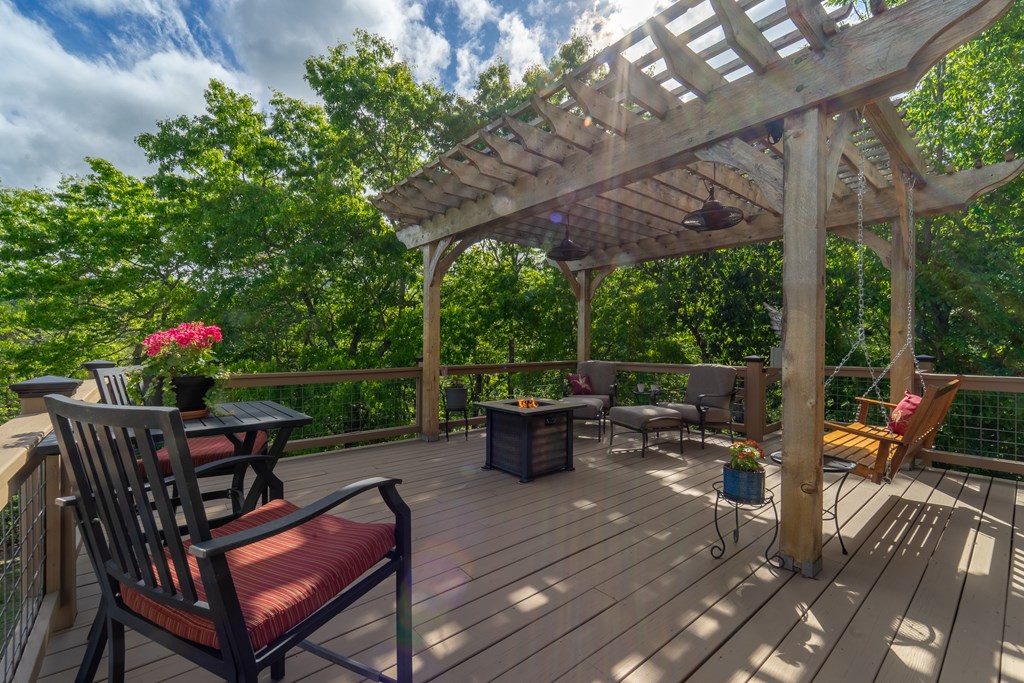 228 Old Owl Ridge