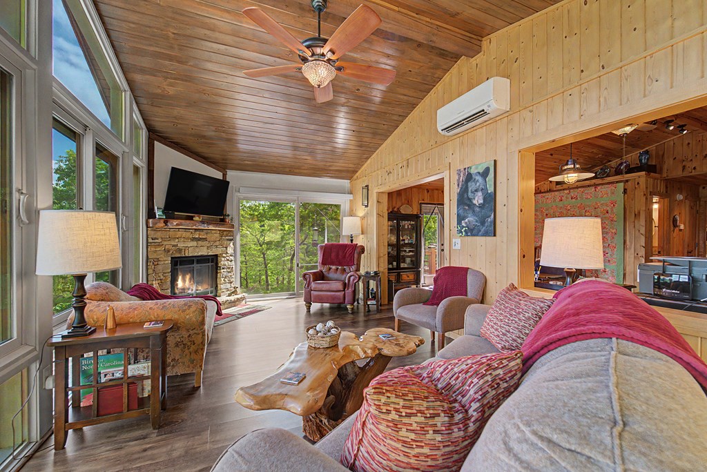 228 Old Owl Ridge