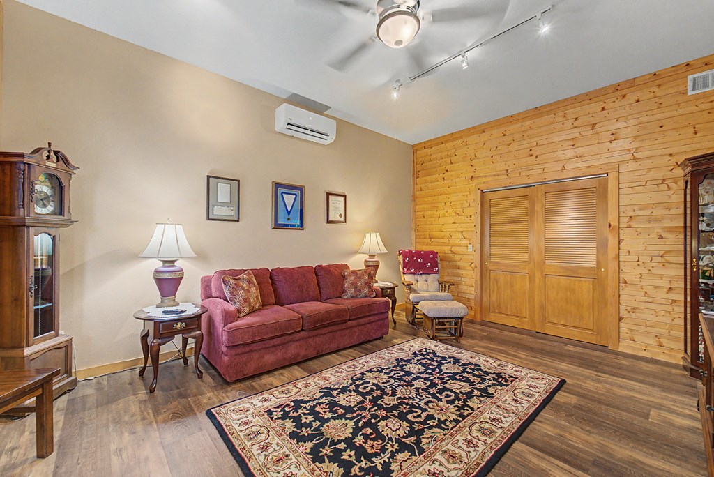 228 Old Owl Ridge