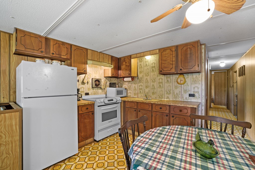 197 Lakeview