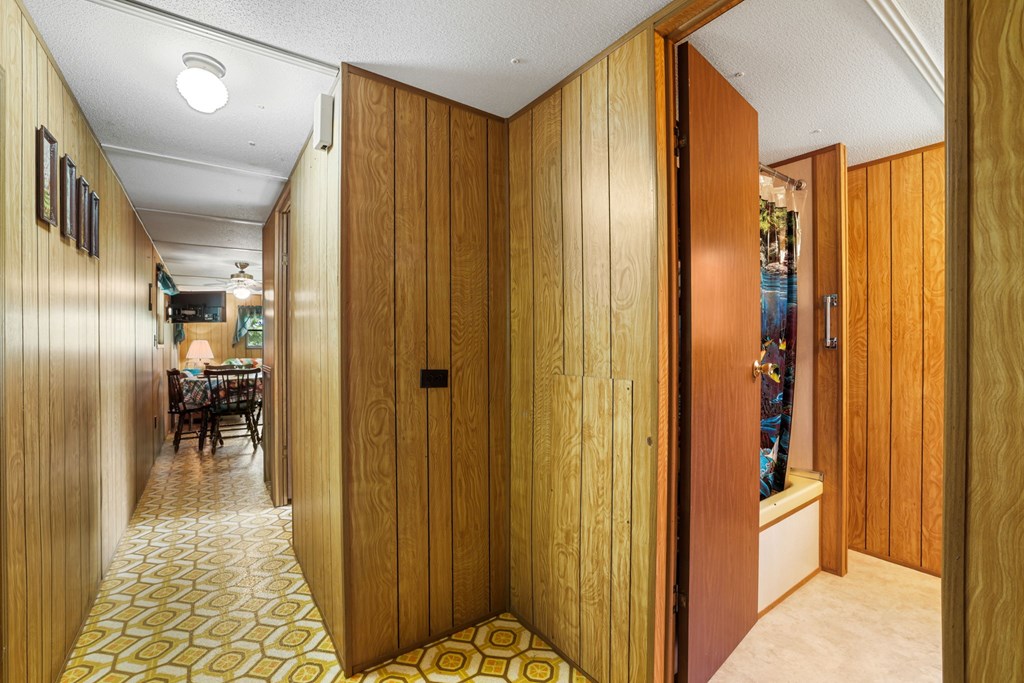 197 Lakeview