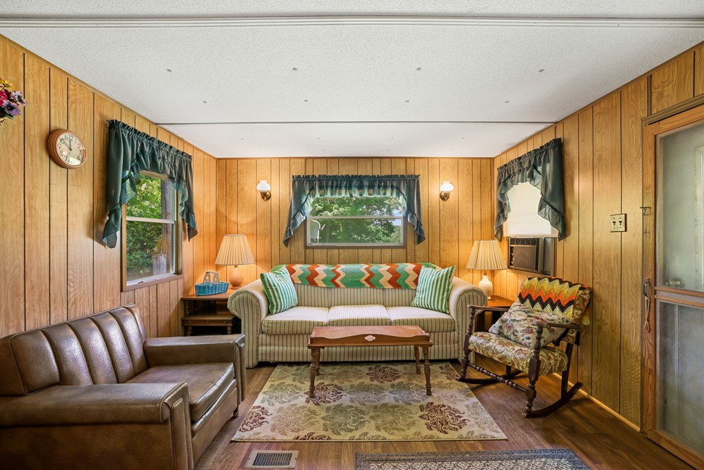 197 Lakeview