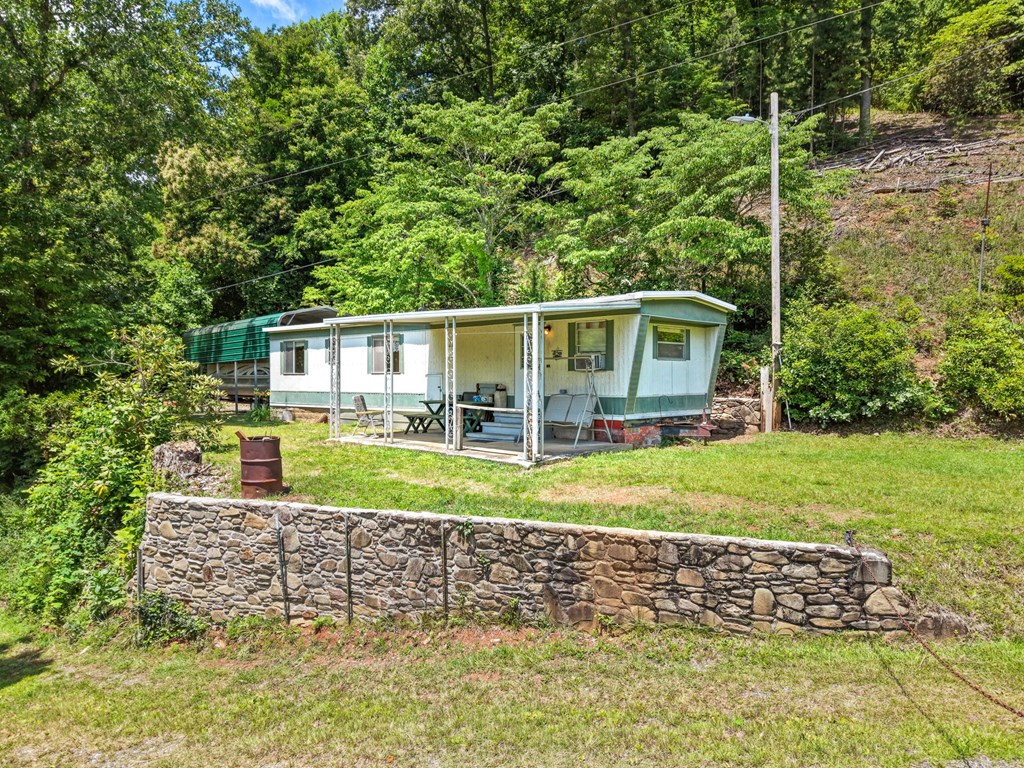 197 Lakeview