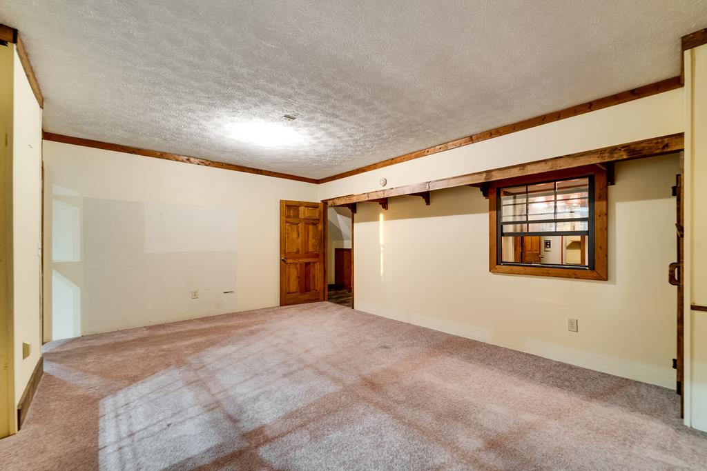 1014 Smokerise Drive