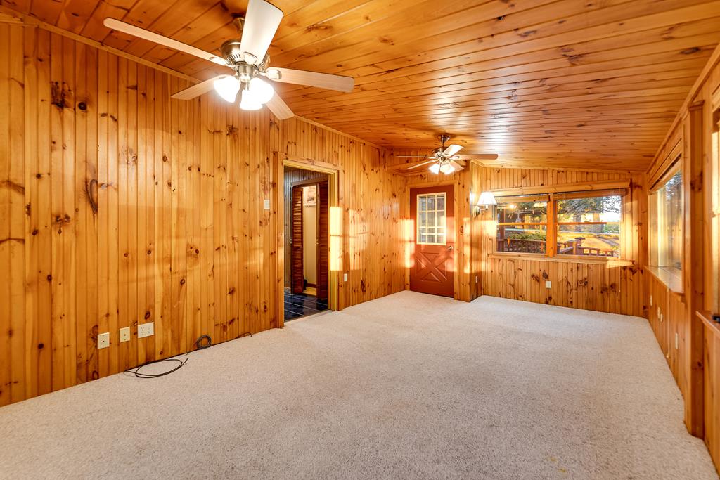 1014 Smokerise Drive