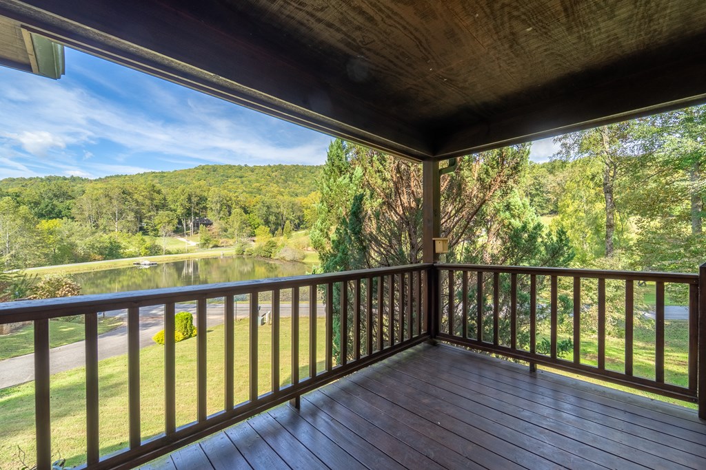 25 Black Oak Drive