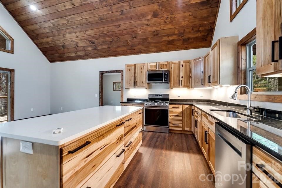 397 Kennelly Loop