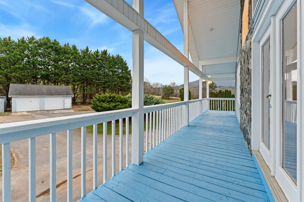 286 Mccombs Road