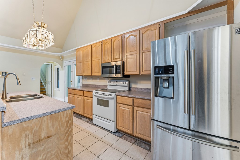 286 Mccombs Road