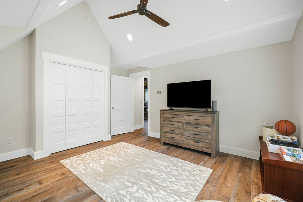 117 Amberleaf Way