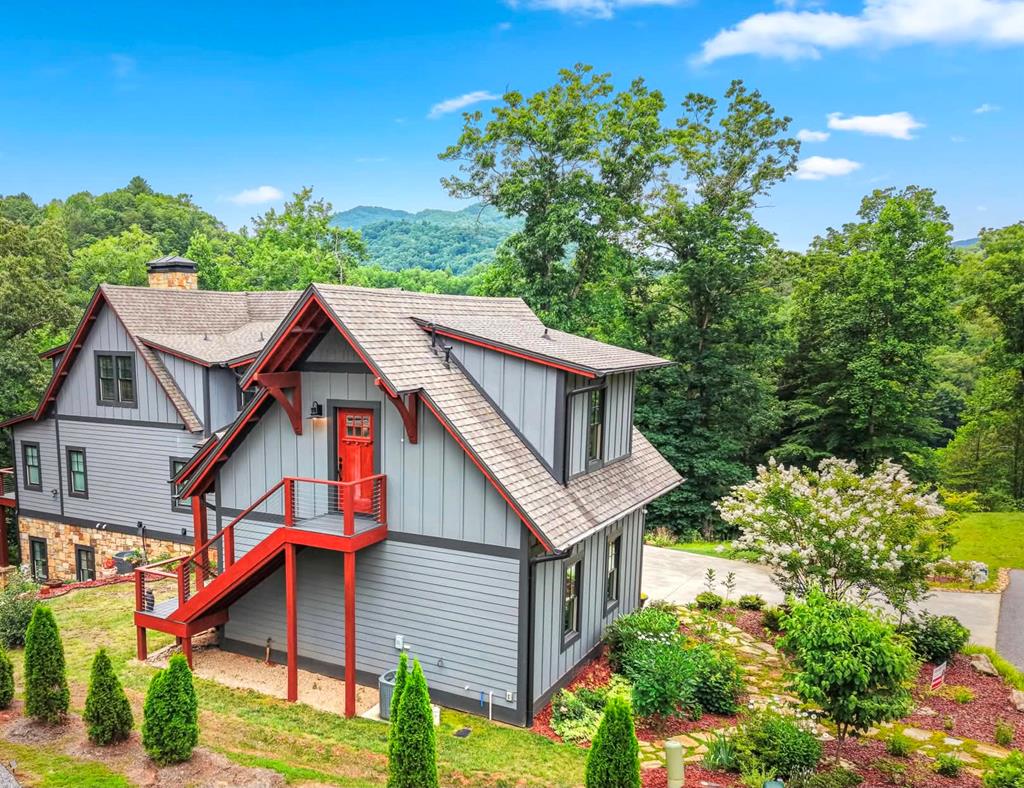 117 Amberleaf Way