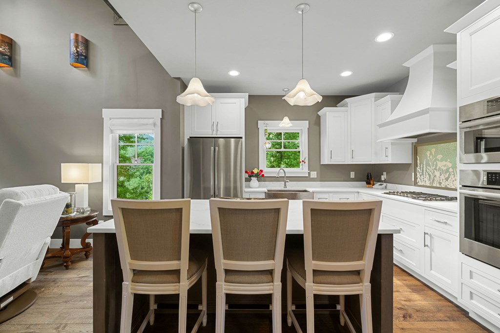 117 Amberleaf Way