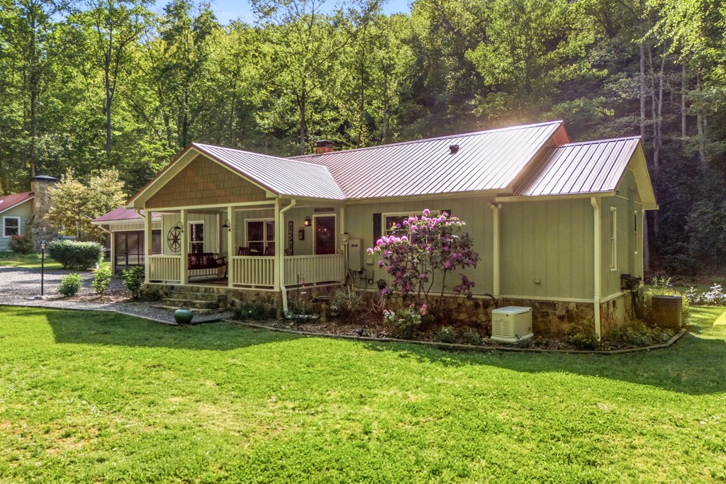 504 Compass Creek Drive