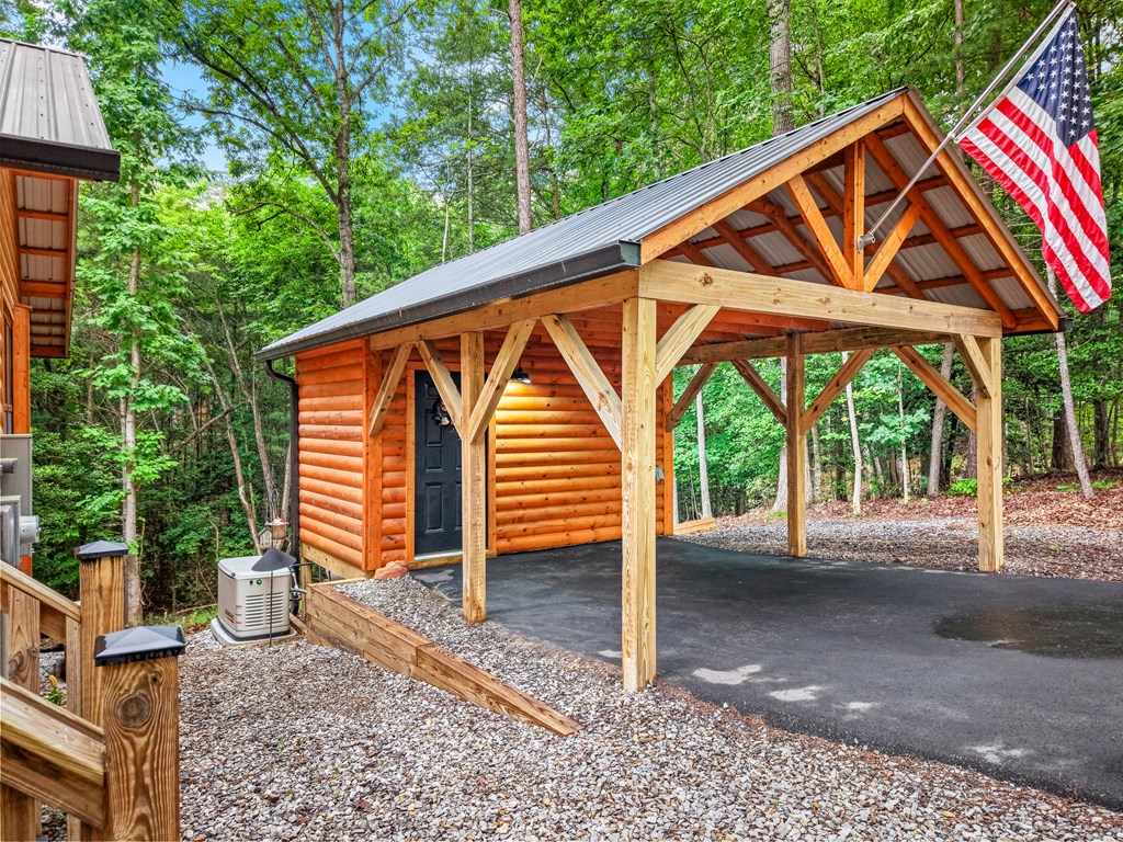 207 Bentley Cove