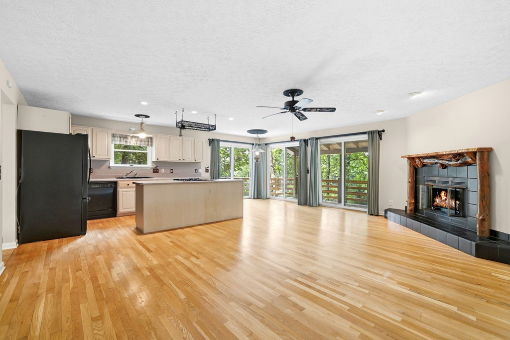 27 Dogwood Hollar Lane