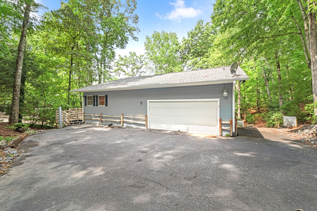 27 Dogwood Hollar Lane