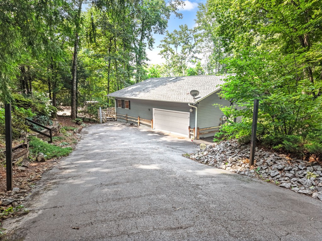 27 Dogwood Hollar Lane