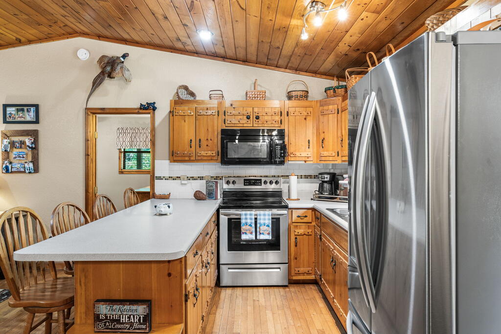 223 Mountain Breezes Drive