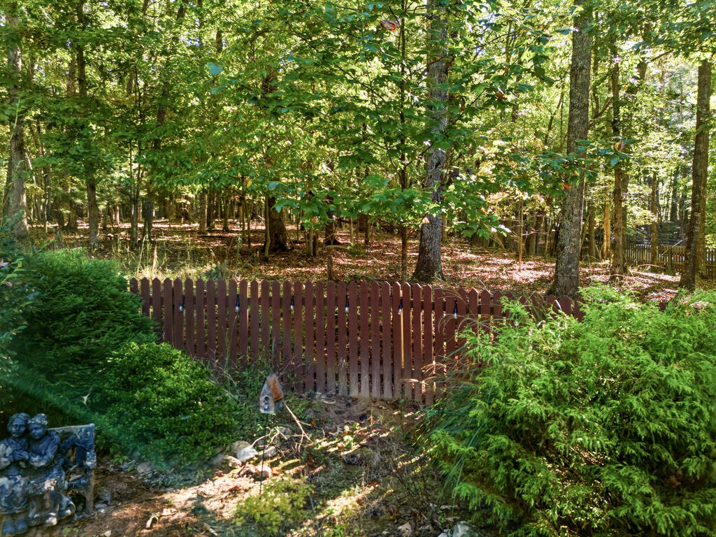 654 Ford Road