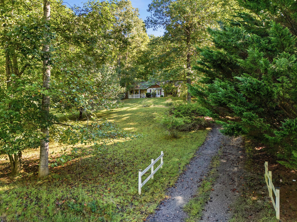 654 Ford Road