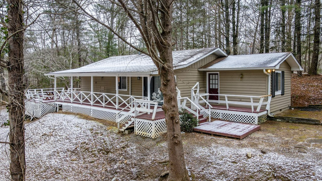 121 Brittany Pointe