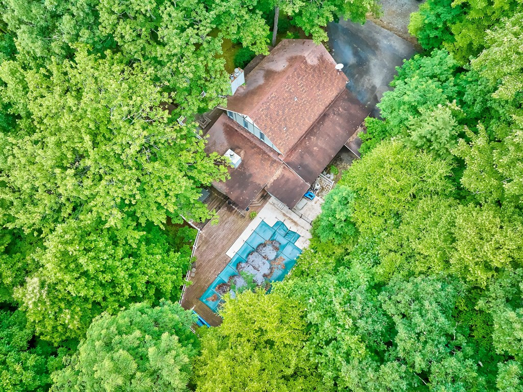1504 Red Marble Road