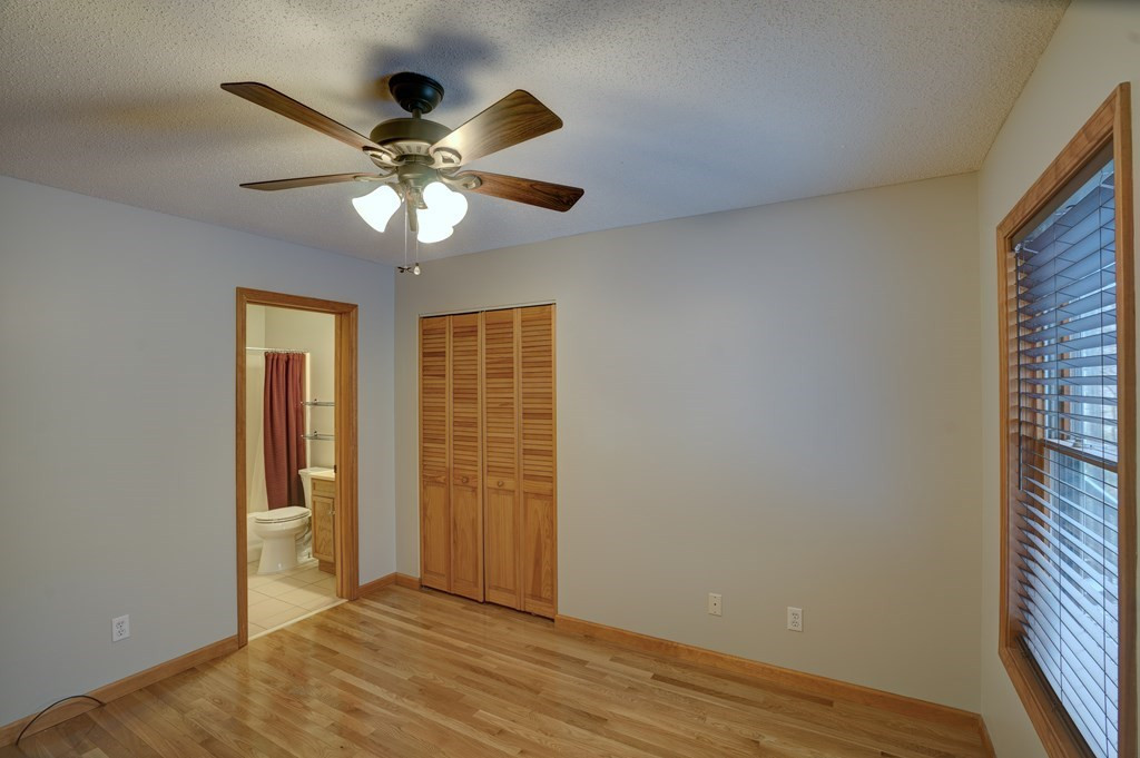 127 Whataview Drive