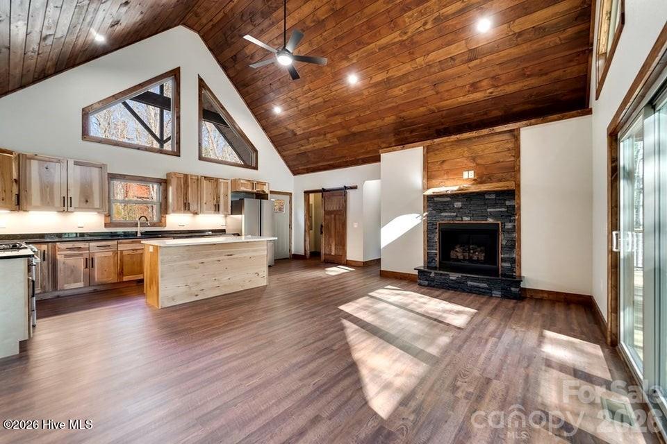 397 Kennelly Loop