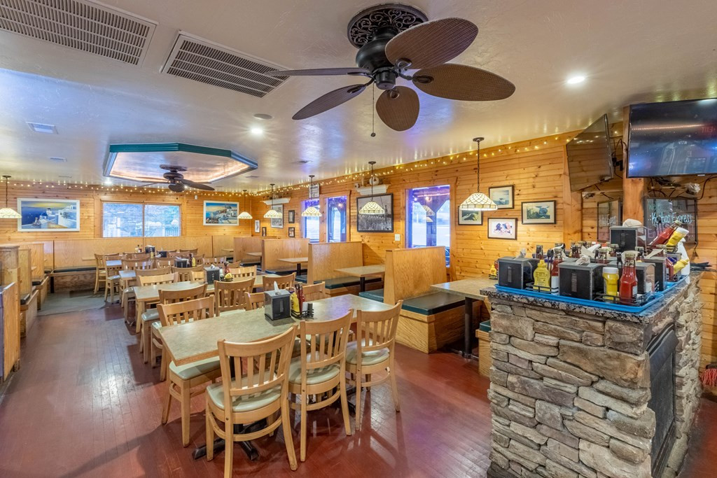 489 Haywood Road