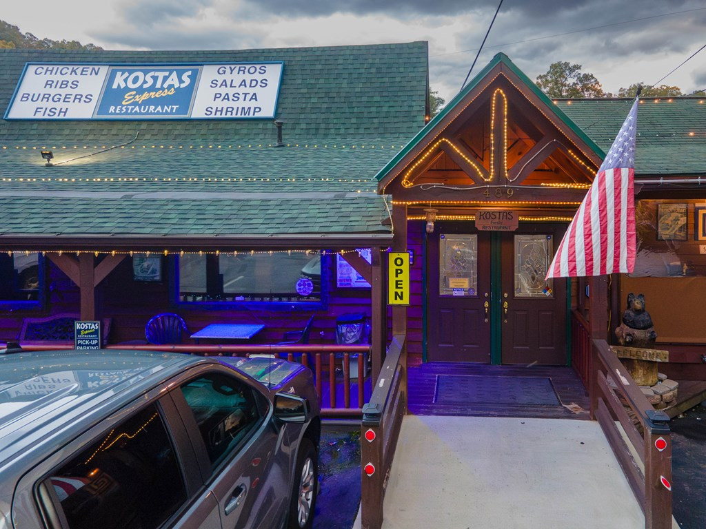 489 Haywood Road
