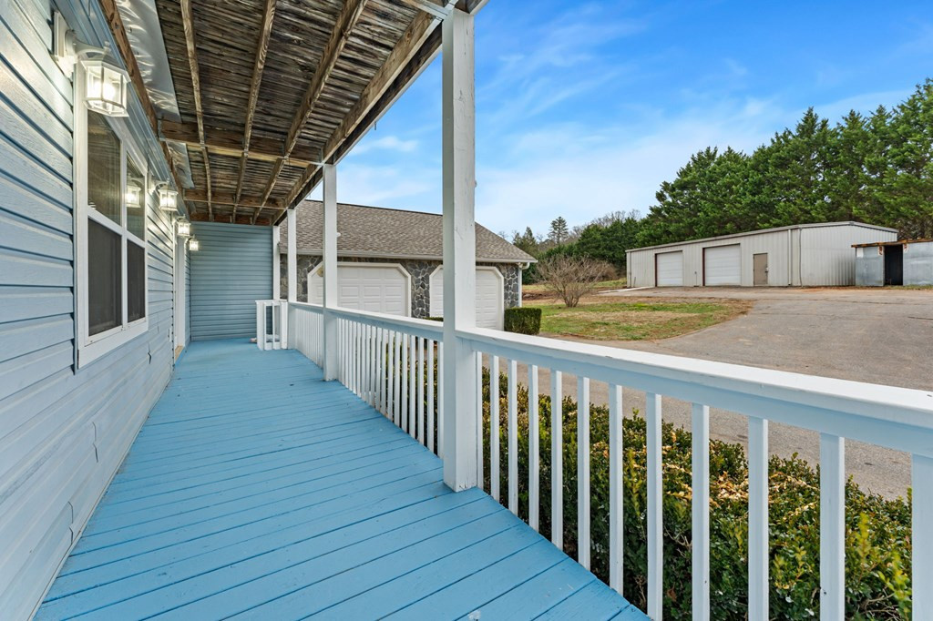 286 Mccombs Road