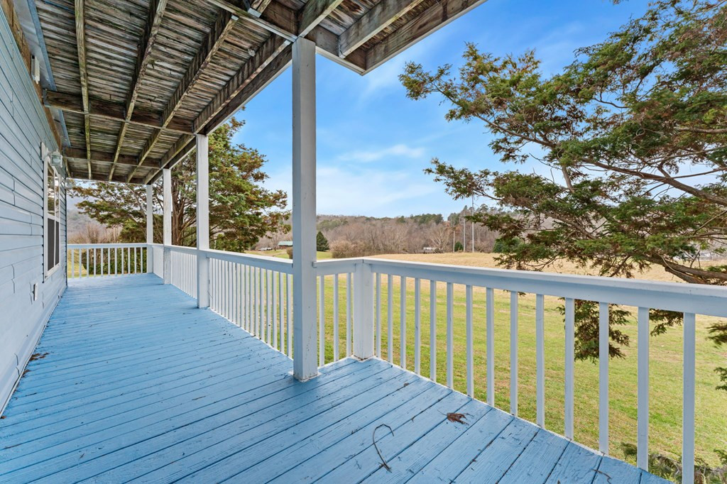286 Mccombs Road