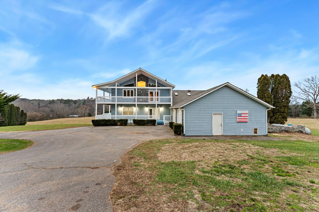 286 Mccombs Road