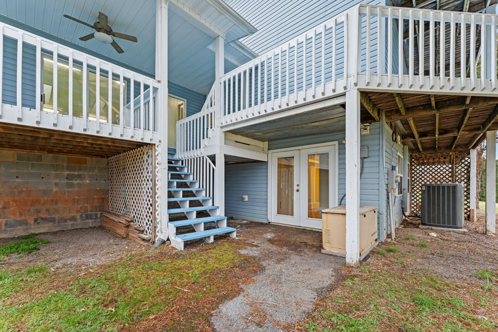 286 Mccombs Road