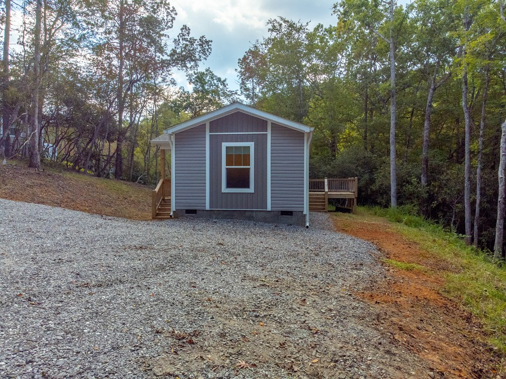 75 Windswept Lane