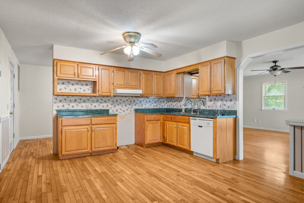 1045 Old Highway 64 W
