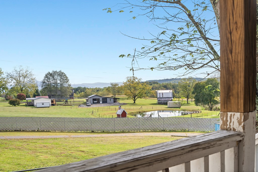 1045 Old Highway 64 W