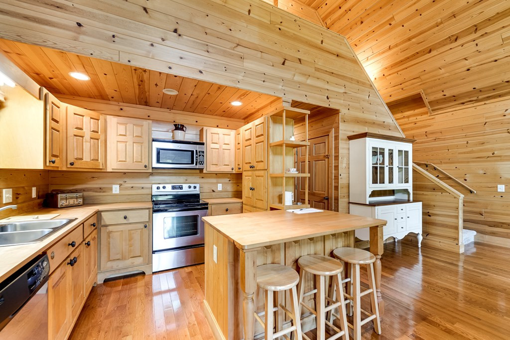 25 Black Oak