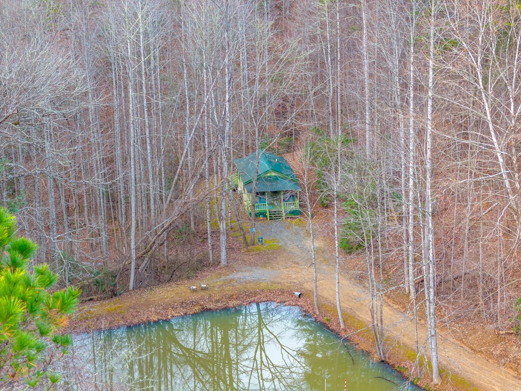 180 Valley Lane