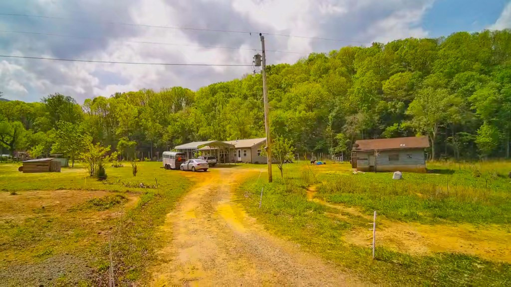 3325 Pack Mountain Road